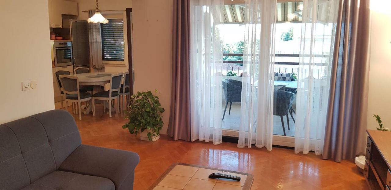 Apartman "Lara" Ploce  Dış mekan fotoğraf